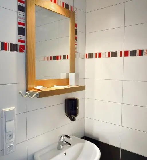 Standard Neljän Hengen Huone, Penzion Lacasa