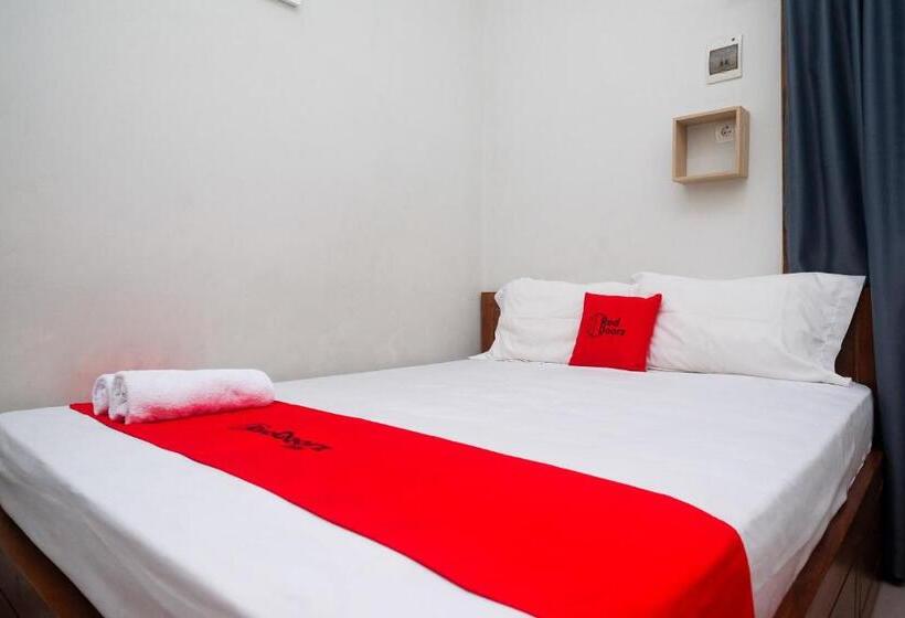 Номер Стандарт, Reddoorz Syariah Near Pascasarjana Ugm 3
