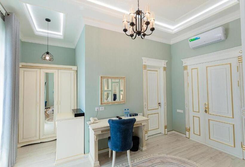 סוויטה, Royal Hotel Samarkand
