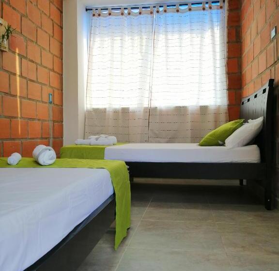 Номер Economy, Obega Pacific