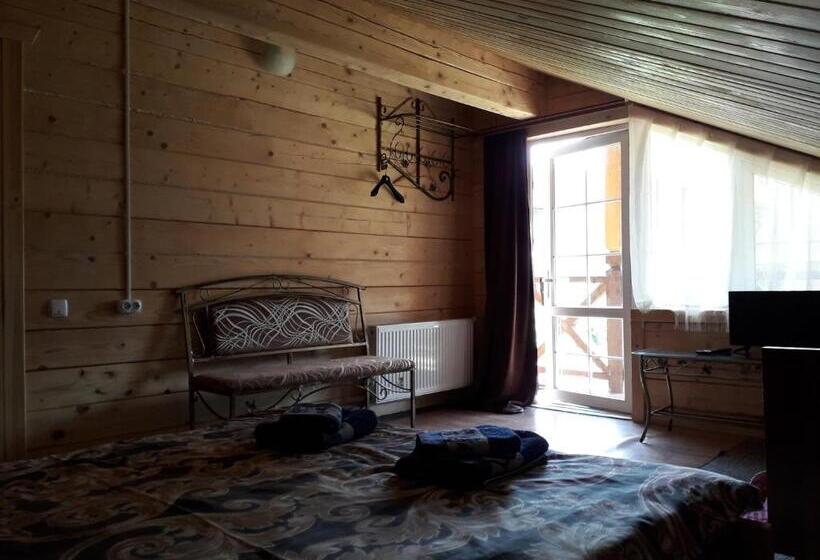 اتاق استاندارد, садиба гуцульський двір