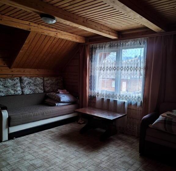 اتاق استاندارد چهار تخته, садиба гуцульський двір