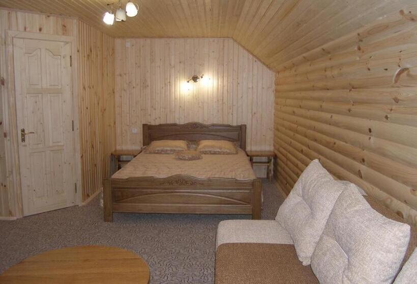 سوئیت جونیور خانوادگی, садиба чорногора