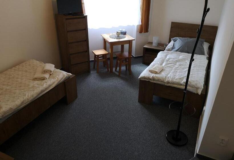 スタンダードルーム, Penzion Klášterský Mlýn