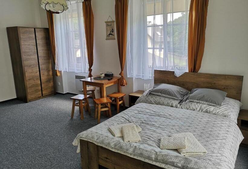 スタンダード４人部屋, Penzion Klášterský Mlýn