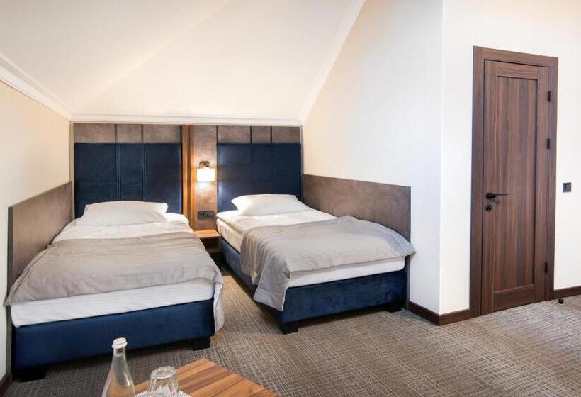 اتاق استاندارد, байків