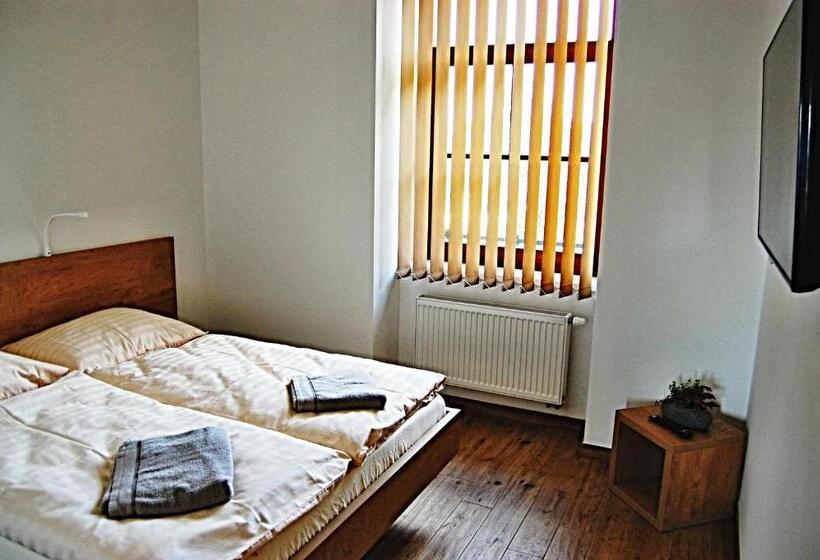 标准间, Penzion Pod Kaštanem