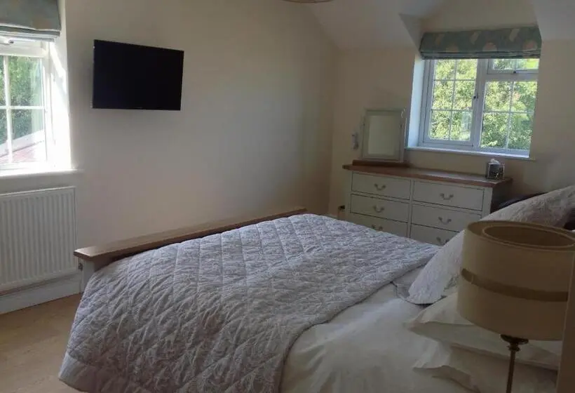 キングサイズベッドのスタンダードルーム, Frongaer Bed And Breakfast