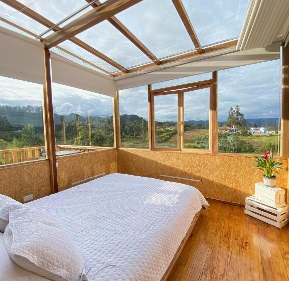 Семейное Бунгало, Killary Lodge