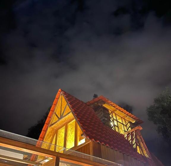 Семейное Бунгало, Killary Lodge