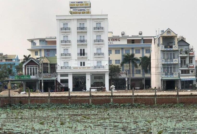 اتاق استاندارد, đăng Khôi Núi Sam