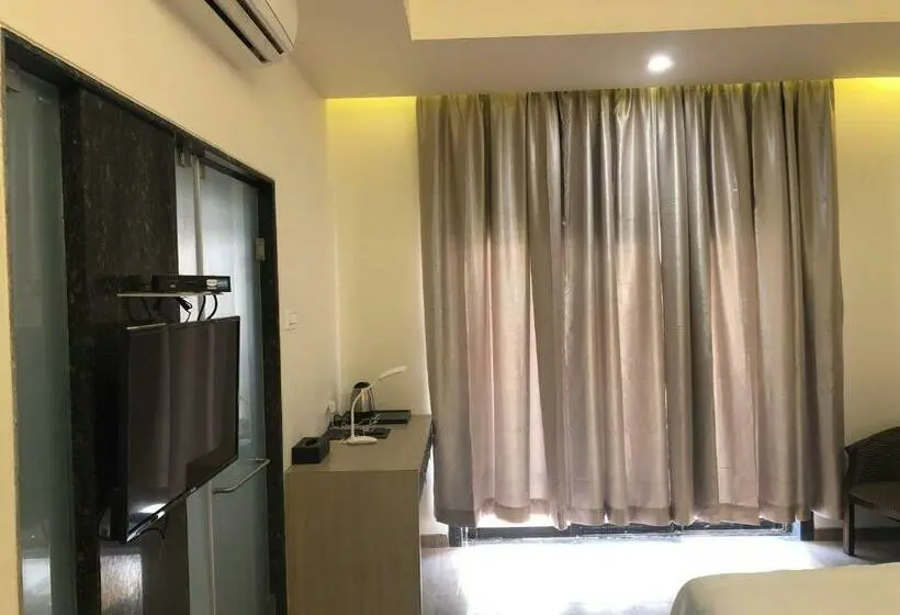 Chambre Standard, Sharanam