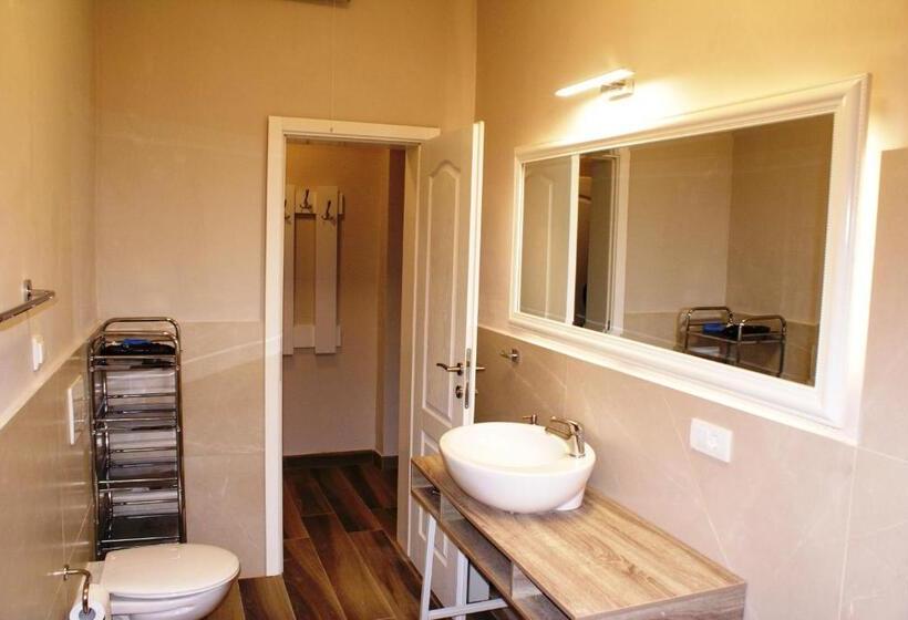 اتاق استاندارد, App&rooms Rime