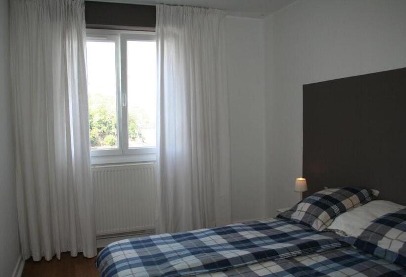 스탠다드 룸 호수 전망, Merlin Les Pieds Dans L Eau