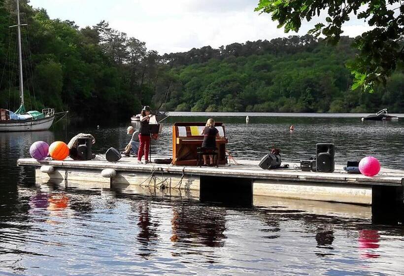 스탠다드 룸 호수 전망, Merlin Les Pieds Dans L Eau