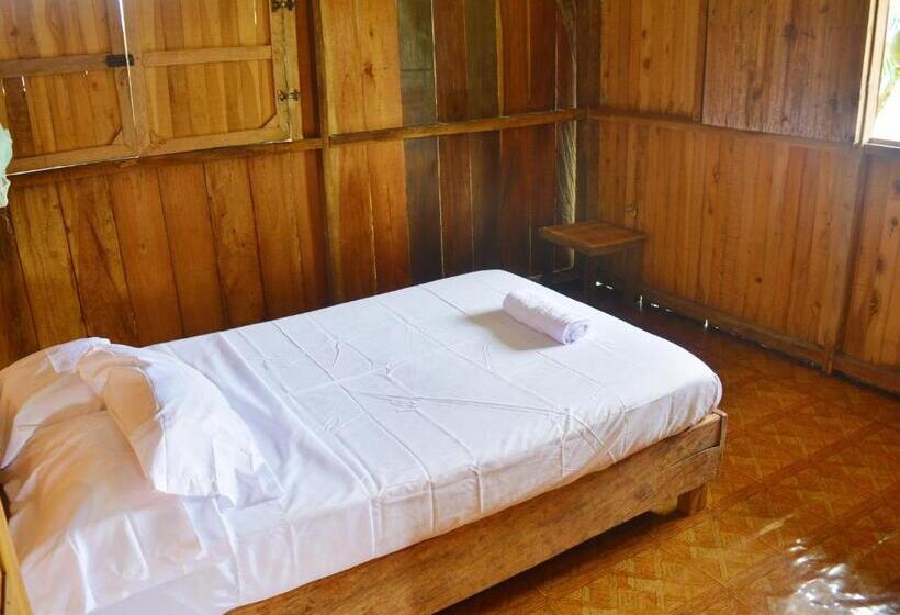 Номер Стандарт, Posada La Sirena Negra