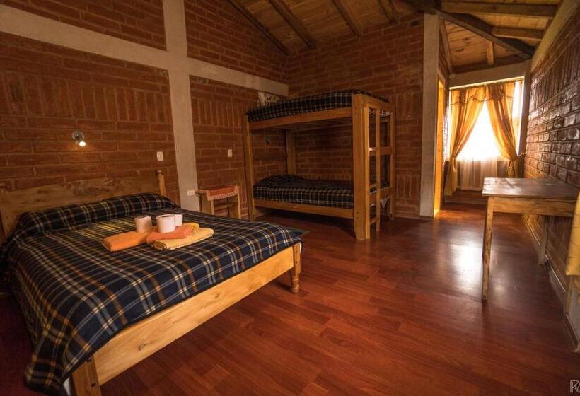 اتاق استاندارد سه نفره, Hostal El Vaquero