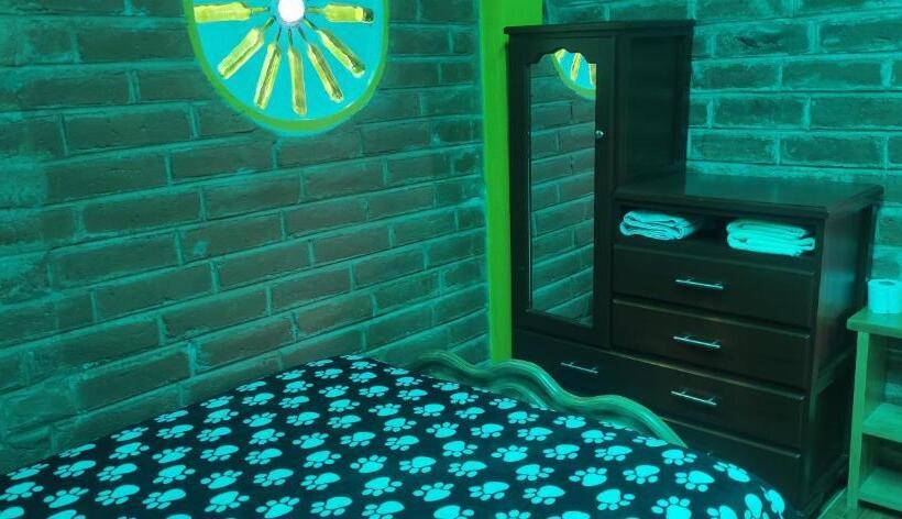 اتاق استاندارد, Hostal El Vaquero