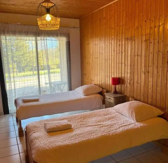 スイート（家族用）, Logis Le Chalet