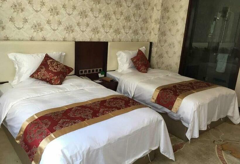 Quarto Estandar, Alxa Left Badain Jaran