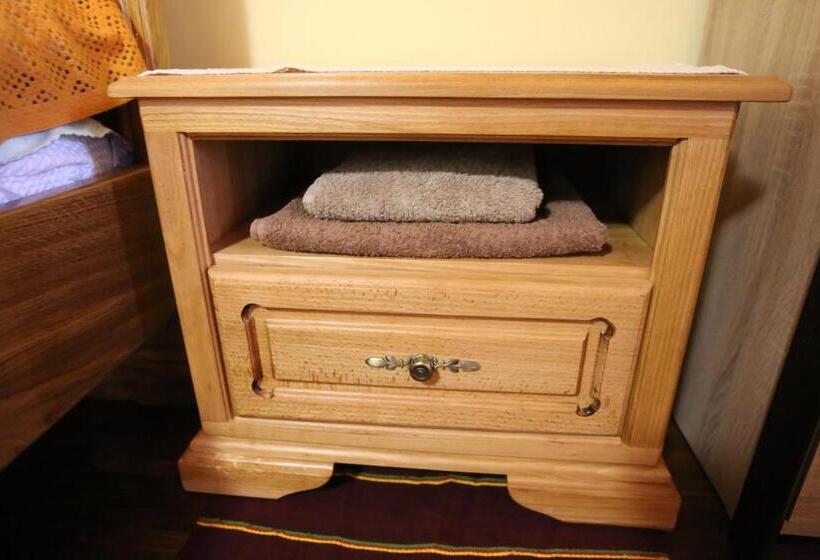 غرفة قياسية ثلاثية, Fazenda Kosiv