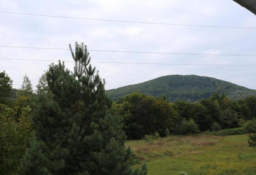 غرفة قياسية ثلاثية, Fazenda Kosiv