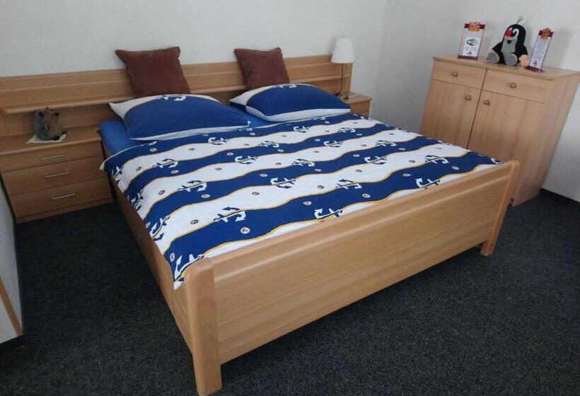 غرفة قياسية رباعية, Penzion U Krtka