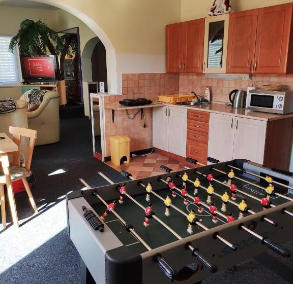 جناح, Penzion U Krtka