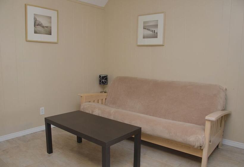 Superior Studio, Balm Beach Resort & Motel