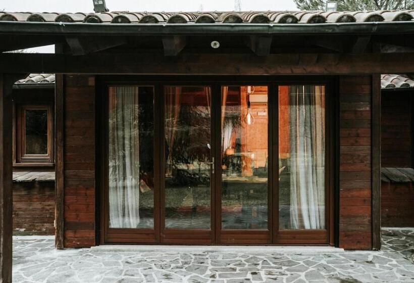 בקתה, L Anfora Country Club