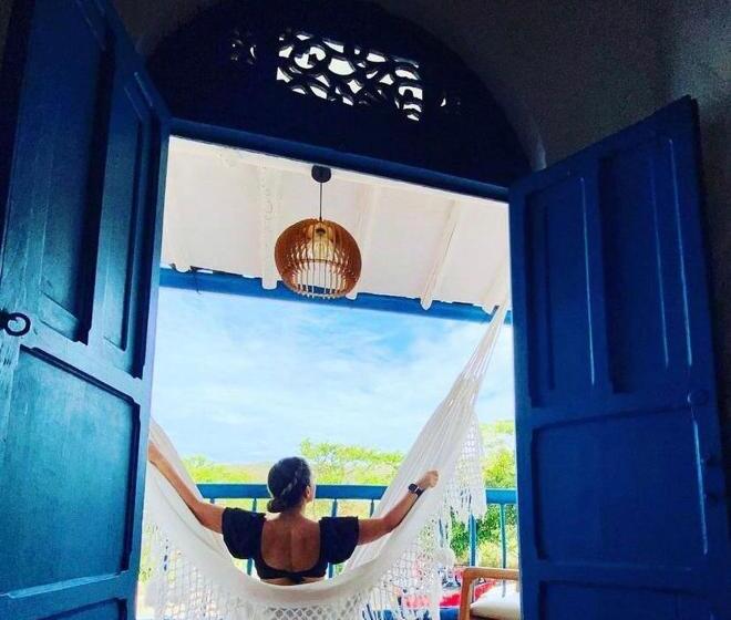 스위트, Santos De Piedra Barichara