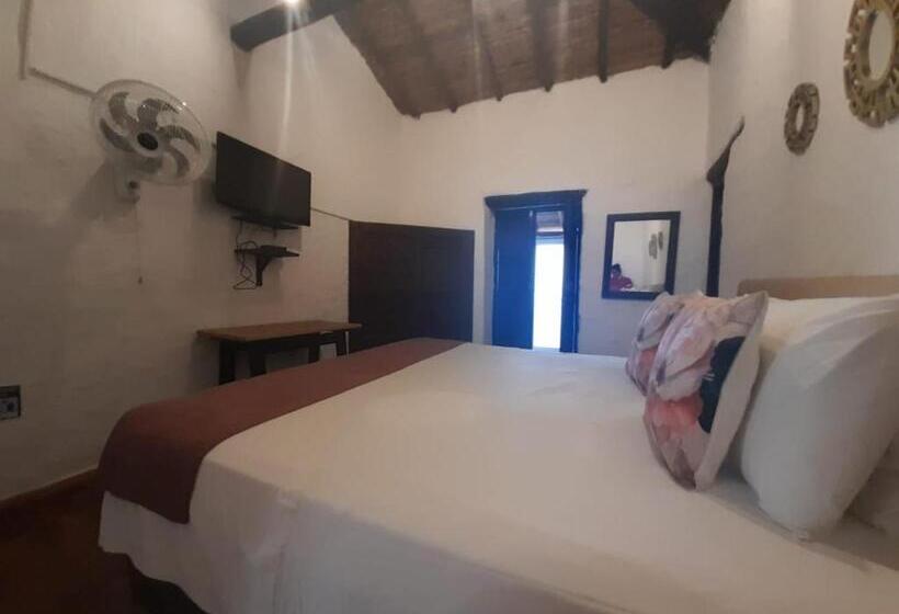 스탠다드 자쿠지 룸, Santos De Piedra Barichara