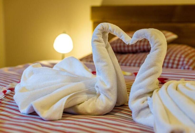 غرفة ديلوكس مزودة بتراس, Wellness Hotel Ondrášův Dvůr