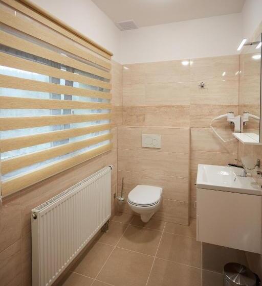 غرفة قياسية ثلاثية, Wellness Hotel Ondrášův Dvůr