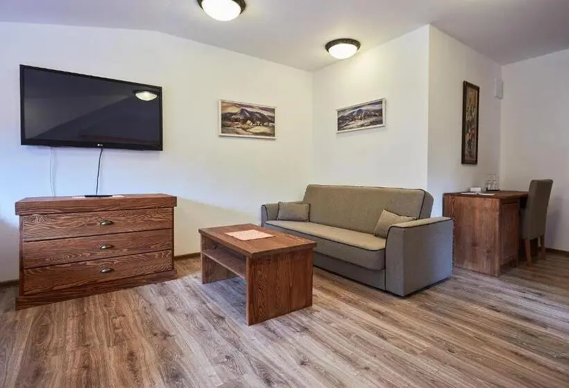 スタンダードトリプルルーム, Wellness Hotel Ondrášův Dvůr