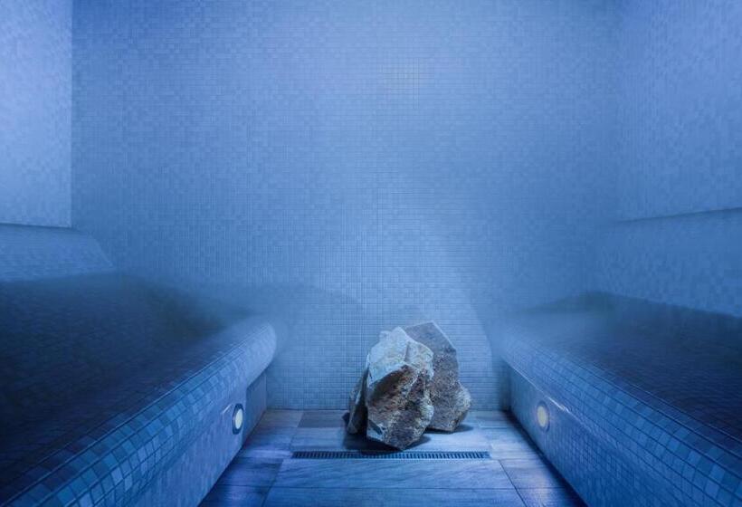 جناح, Wellness Hotel Ondrášův Dvůr