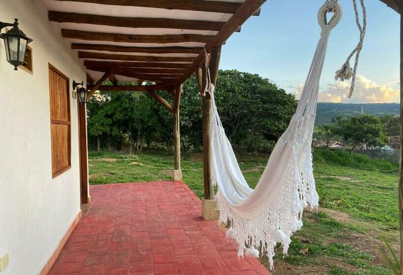 스위트, Santos De Piedra Barichara