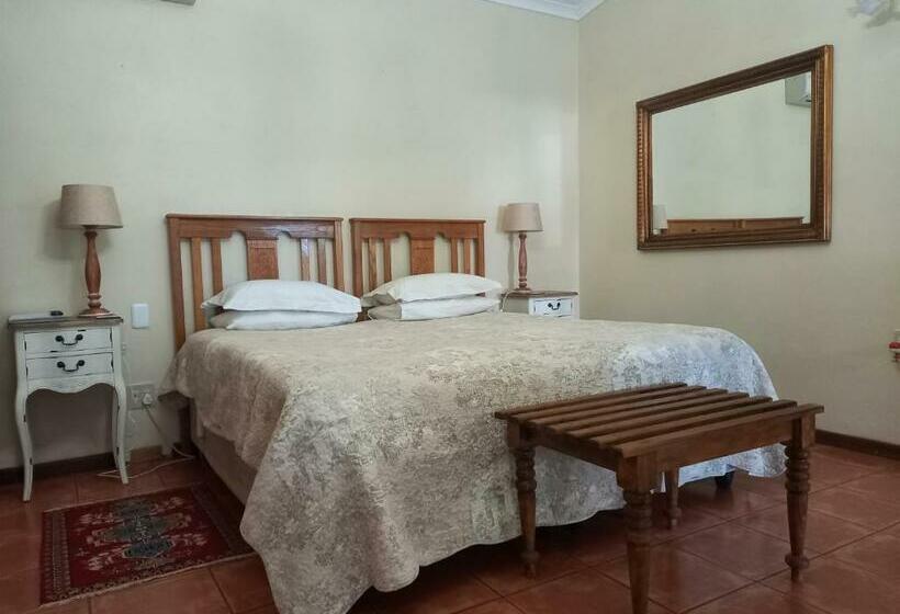Номер Стандарт Вид на Сад, Avondrust Guest House