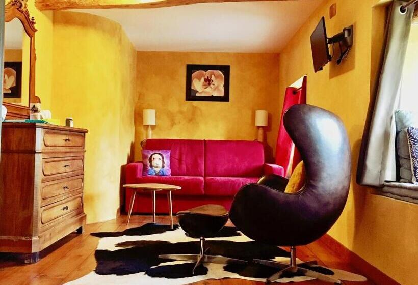 Люкс Вид на Бассейн, Chambre D'hôtes La Grange Des Ecrins