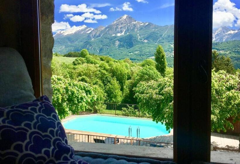 סוויטה נוף לבריכה, Chambre D'hôtes La Grange Des Ecrins