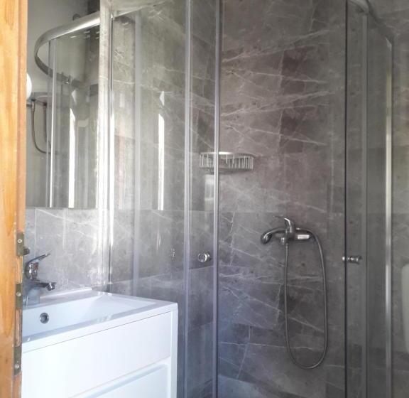اتاق اکونومی, Guesthouse Casa Bevanda