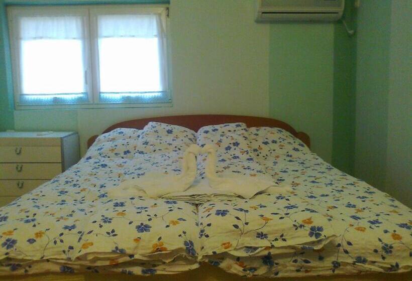 اتاق اکونومی, Guesthouse Casa Bevanda