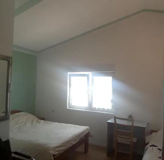 اتاق استاندارد سه نفره, Guesthouse Casa Bevanda