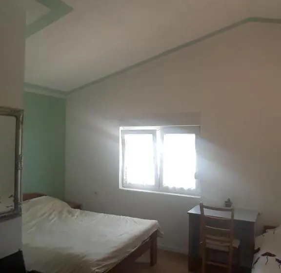 اتاق استاندارد سه نفره, Guesthouse Casa Bevanda