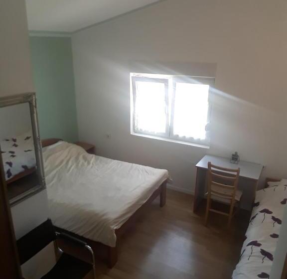 اتاق استاندارد سه نفره, Guesthouse Casa Bevanda