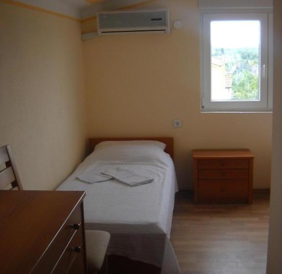 اتاق خانوادگی, Guesthouse Casa Bevanda