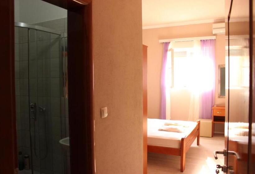 اتاق راحتی, Guesthouse Casa Bevanda