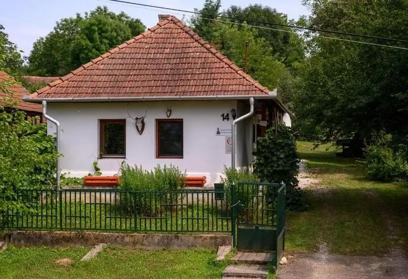 ２ベッドルームハウス, Kemencés Vendégház