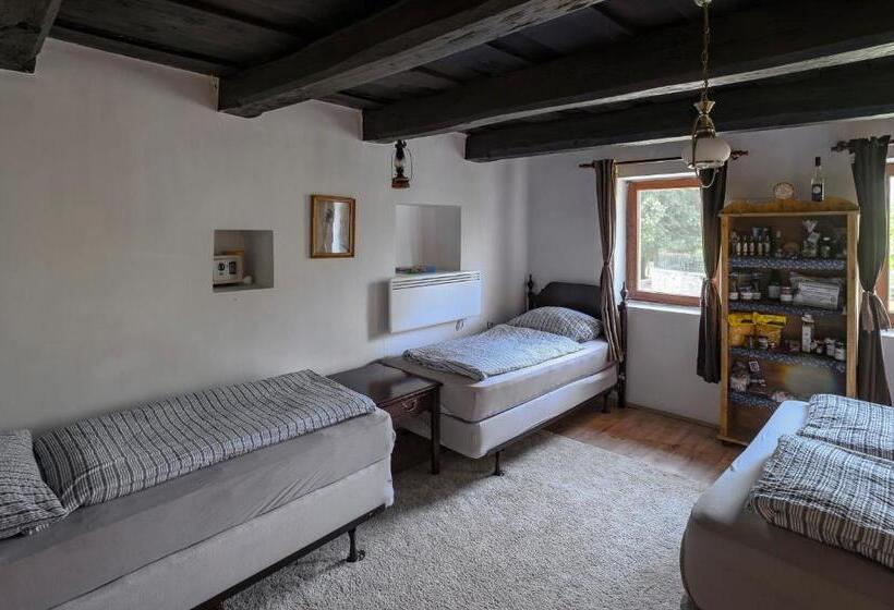 בית, 2 חדרי שינה, Kemencés Vendégház