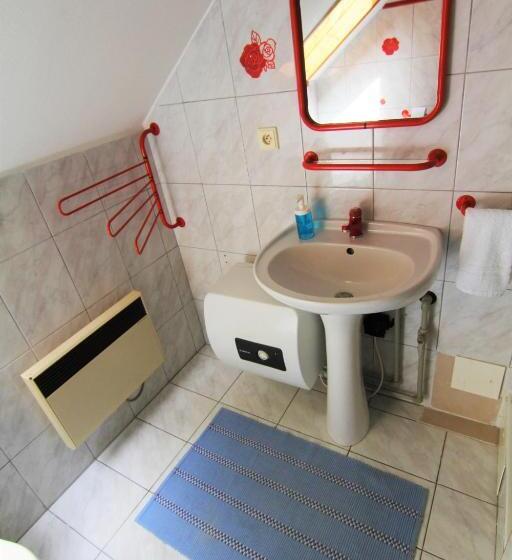 Номер Стандарт, Penzion U Kostela Mláka